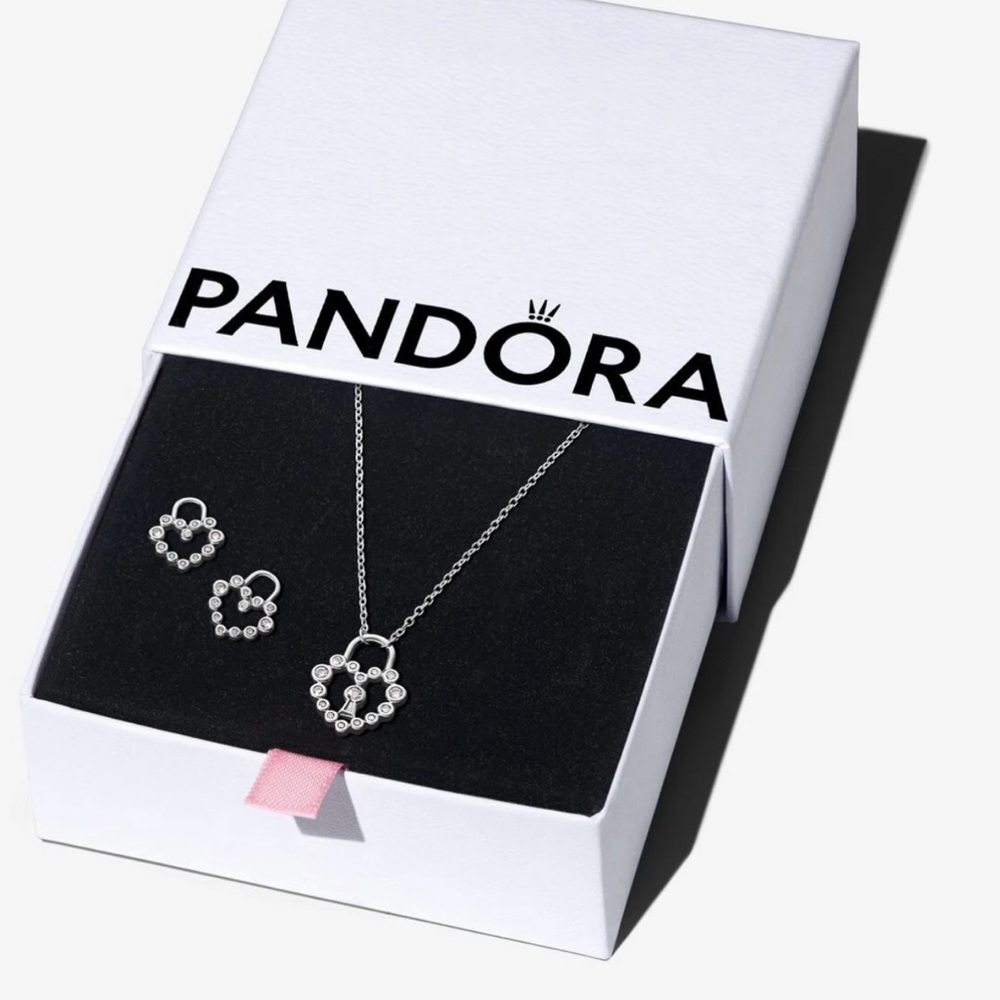 Pandora Silver   Heart Padlock Jewelry Necklace and Stud Earring Set